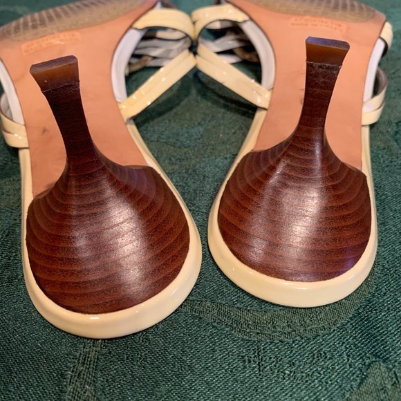 Cole Haan Low-Heel Strappy Thong Slide Sandals 11B - Picture 4 of 5